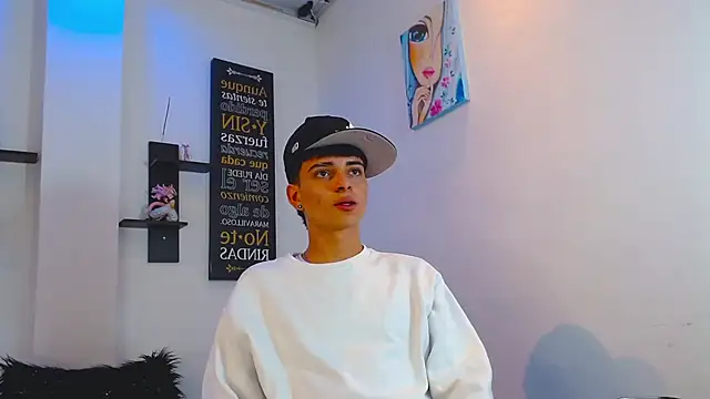 milo hot  online show from 6, 4, 2026