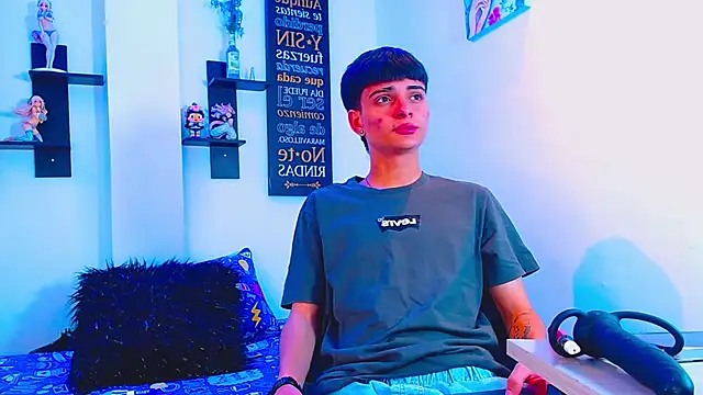 milo hot  online show from 10, 4, 2026