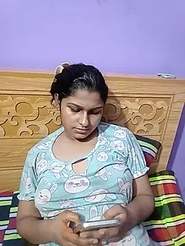 Snapshot of Jerin_Couple61 chatting on 4, 6, 2026 Jerin Couple61 online show from 4, 6, 2026