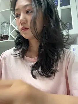 Shanshan 1267 online show from 13, 5, 2026