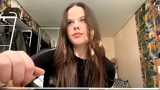 Snapshot of FordedCrier chatting on 23, 5, 2026 FordedCrier online show from 23, 5, 2026