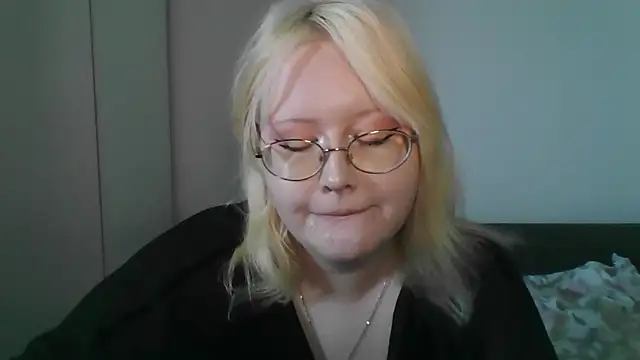 Elayne Sweet online show from 13, 4, 2026