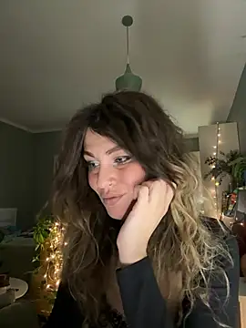 Rita Tease online show from 3, 5, 2026