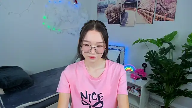 syuri sun online show from 16, 6, 2026