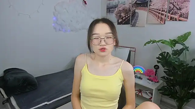 syuri sun online show from 20, 6, 2026