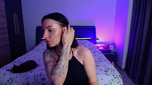 Sour Berry  online show from 22, 4, 2026