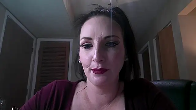 Snapshot of taylorsunshine chatting on 1, 4, 2026 taylorsunshine online show from 1, 4, 2026