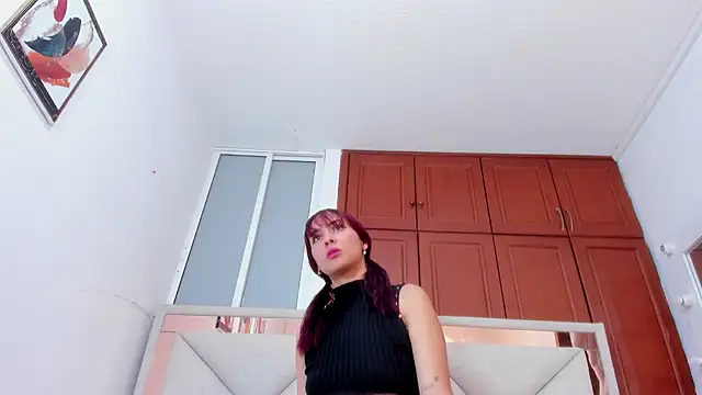 Snapshot of lili_blaze chatting on 15, 4, 2026 lili blaze online show from 15, 4, 2026