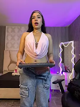 Snapshot of ELA_TAY1 chatting on 16, 5, 2026 ELA TAY1 online show from 16, 5, 2026