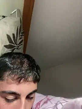 Snapshot of youmeloveyou chatting on 3, 4, 2026 youmeloveyou online show from 3, 4, 2026