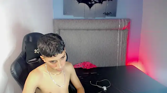 Snapshot of Yei_lee_ chatting on 23, 4, 2026 Yei lee online show from 23, 4, 2026