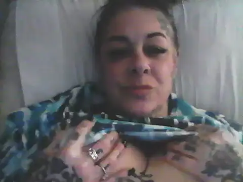 Snapshot of Kitty_bang chatting on 22, 4, 2026 Kitty bang online show from 22, 4, 2026