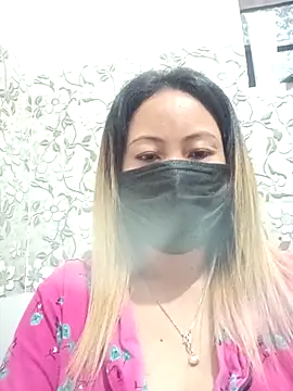 Bristy BigBoobs online show from 15, 4, 2026