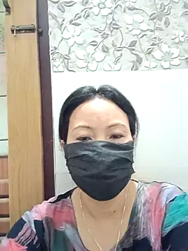 Bristy BigBoobs online show from 4, 5, 2026
