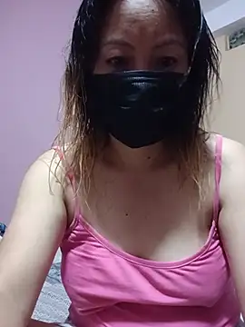 Bristy BigBoobs online show from 4, 7, 2026