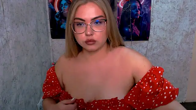 AminaSoul  online show from 13, 4, 2026