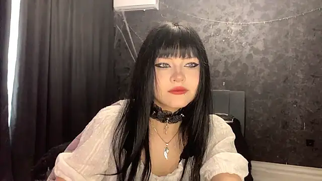 Snapshot of EmilyEmbears chatting on 20, 4, 2026 EmilyEmbears online show from 20, 4, 2026