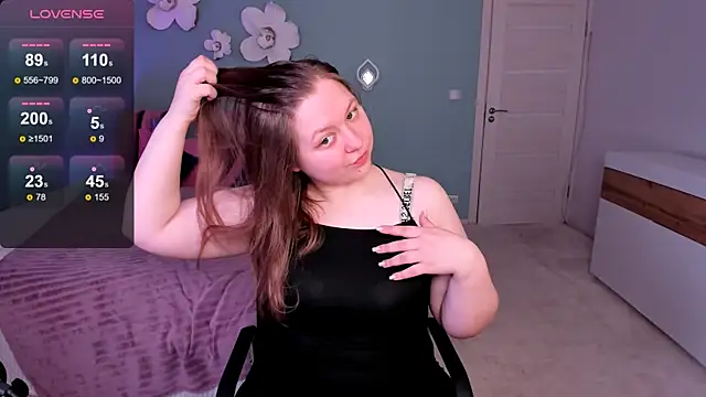 Snapshot of Lea__buns chatting on 22, 5, 2026 Lea buns online show from 22, 5, 2026
