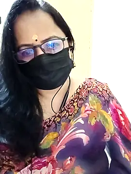 monisha cam online show from 20, 4, 2026