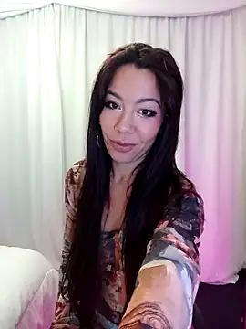 Snapshot of Polina_P chatting on 3, 5, 2026 Polina P online show from 3, 5, 2026