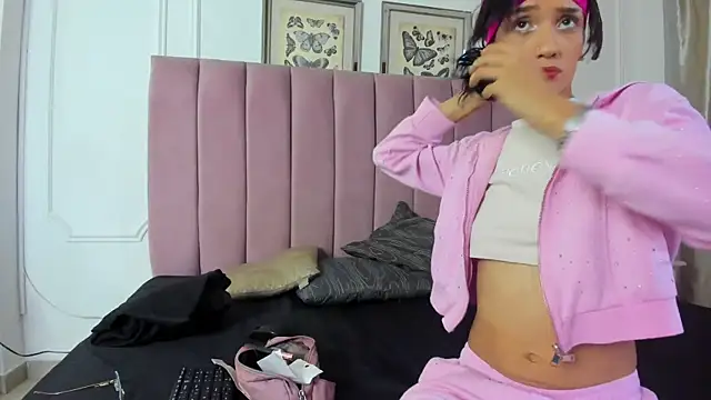 Alexa fox669 online show from 25, 6, 2026