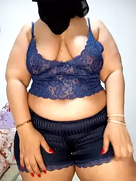 Snapshot of Sexy_yassimna chatting on 10, 5, 2026 Sexy yassimna online show from 10, 5, 2026