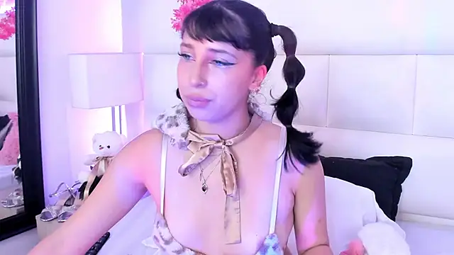 Snapshot of DaliaCastle chatting on 1, 6, 2026 DaliaCastle online show from 1, 6, 2026