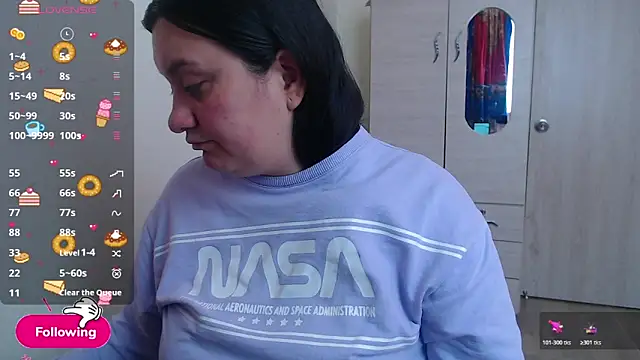 Demy spicy online show from 1, 7, 2026