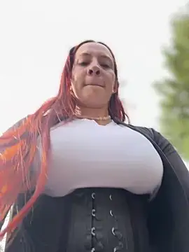 Snapshot of Samyra_Biker12 chatting on 25, 5, 2026 Samyra Biker12 online show from 25, 5, 2026