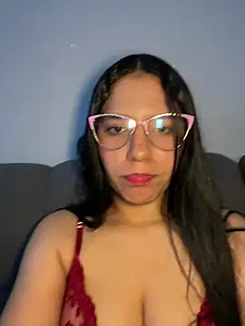 Snapshot of IsabelaRivers chatting on 11, 4, 2026 IsabelaRivers online show from 11, 4, 2026