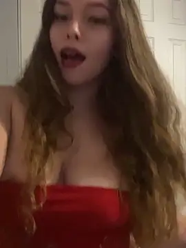 mariex83 online show from 7, 4, 2026