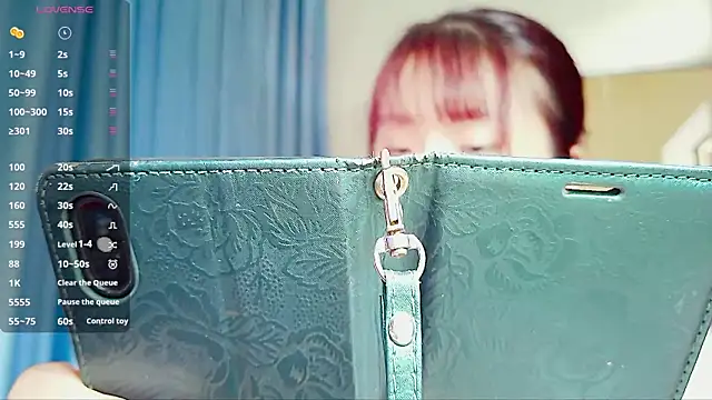 Milk xoxo online show from 17, 4, 2026