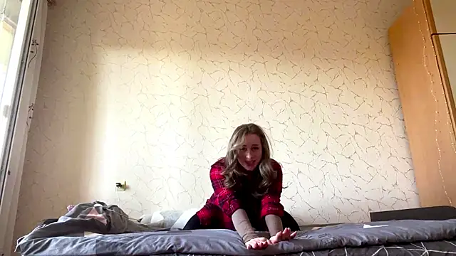 SpringSummers online show from 6, 4, 2026