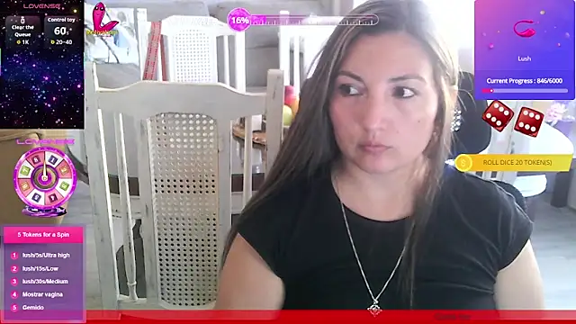 Snapshot of RoossTattoo chatting on 11, 5, 2026 RoossTattoo online show from 11, 5, 2026