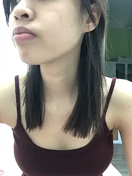 Snapshot of Yenlisu3Zie chatting on 11, 5, 2026 Yenlisu3Zie online show from 11, 5, 2026