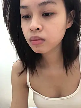 Snapshot of Yenlisu3Zie chatting on 27, 5, 2026 Yenlisu3Zie online show from 27, 5, 2026