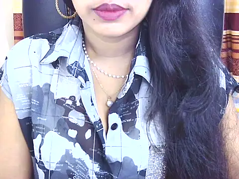 Snapshot of Noor_Zarin chatting on 6, 5, 2026 Noor Zarin online show from 6, 5, 2026
