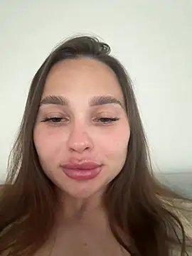 MonikaLoveXx online show from 20, 6, 2026