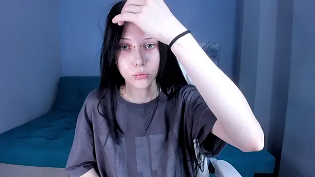 Snapshot of SugarBunny18 chatting on 1, 7, 2026 SugarBunny18 online show from 1, 7, 2026