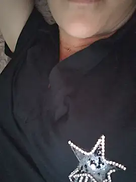 Snapshot of sara_41 chatting on 24, 5, 2026 sara 41 online show from 24, 5, 2026