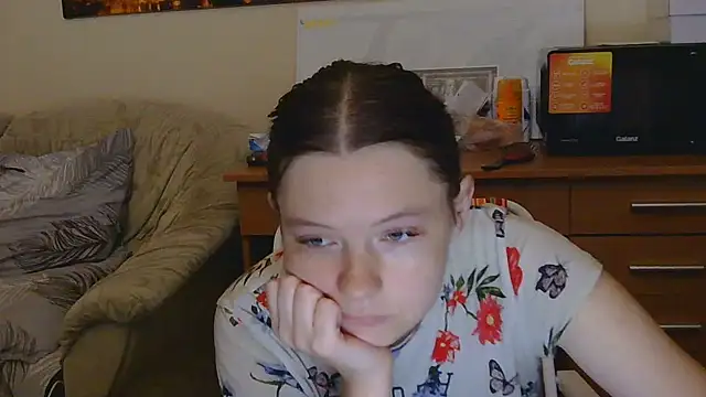 Snapshot of JessicaHolland1 chatting on 10, 7, 2026 JessicaHolland1 online show from 10, 7, 2026