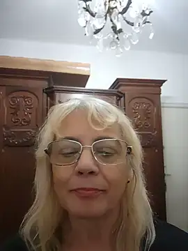 MatureElegantWidow online show from 14, 6, 2026