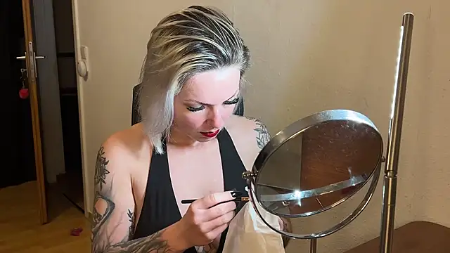 LeonieTalk online show from 3, 4, 2026