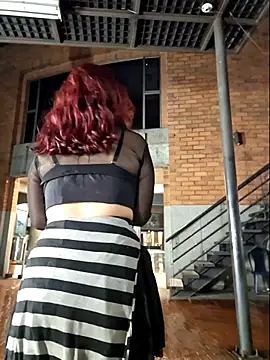 Ayleeen25 online show from 5, 4, 2026