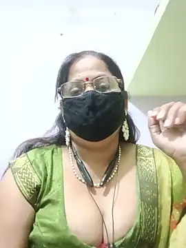 Snapshot of SEEMA_012 chatting on 22, 5, 2026 SEEMA 012 online show from 22, 5, 2026