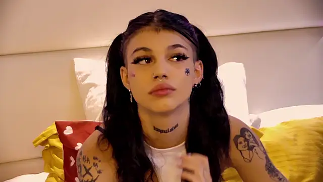 YasminnStorm online show from 26, 5, 2026
