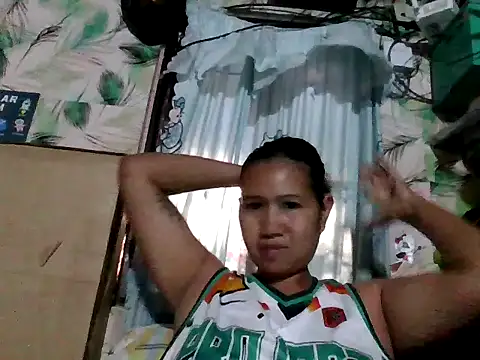 Snapshot of _SweetSmile chatting on 11, 4, 2026 SweetSmile online show from 11, 4, 2026