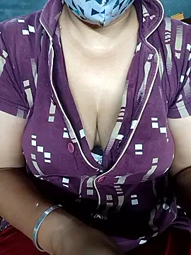 Snapshot of Riyashrma001 chatting on 11, 6, 2026 Riyashrma001 online show from 11, 6, 2026
