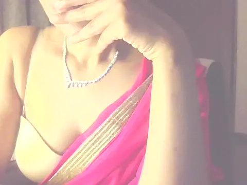 Snapshot of Sexy-Aishu chatting on 12, 4, 2026 Sexy-Aishu online show from 12, 4, 2026