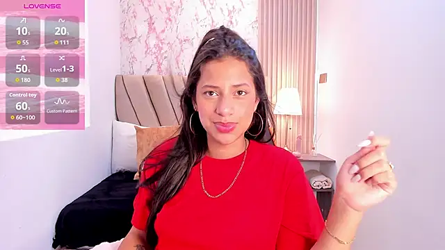 Snapshot of Atiena_ chatting on 16, 4, 2026 Atiena online show from 16, 4, 2026